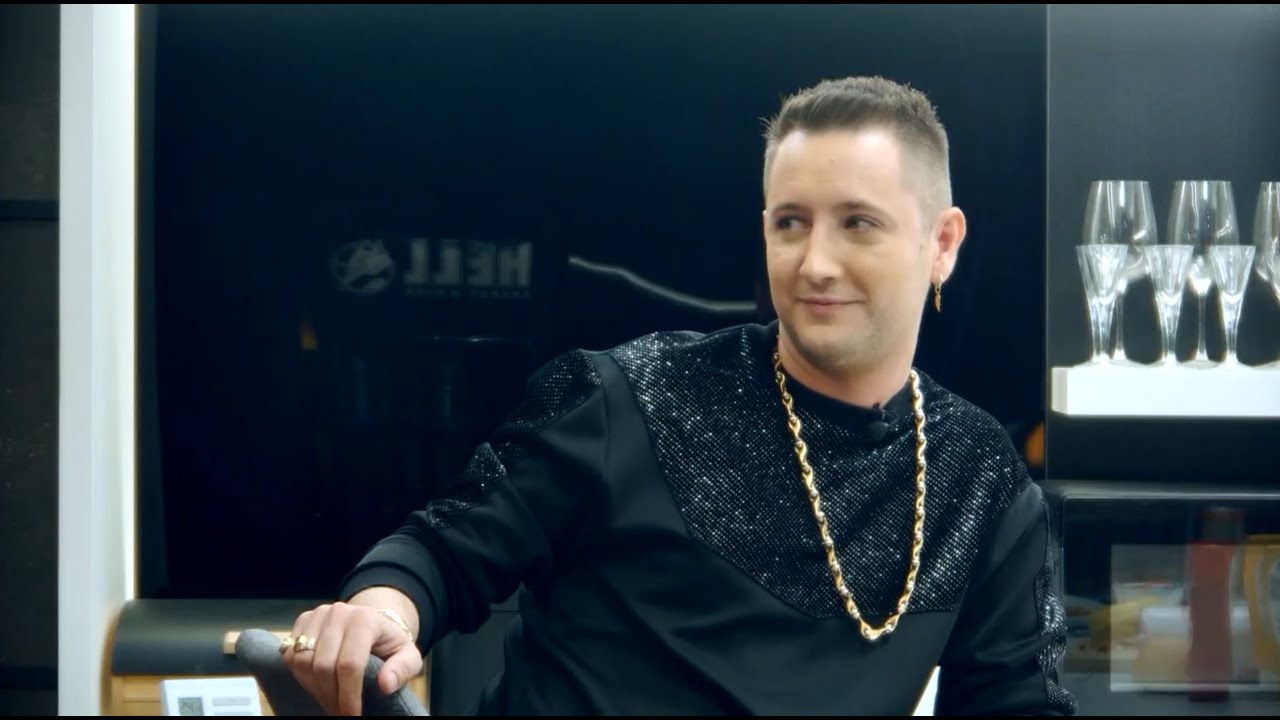 Peter Srámek: Zámbó Marietta hálátlan dögnek tart