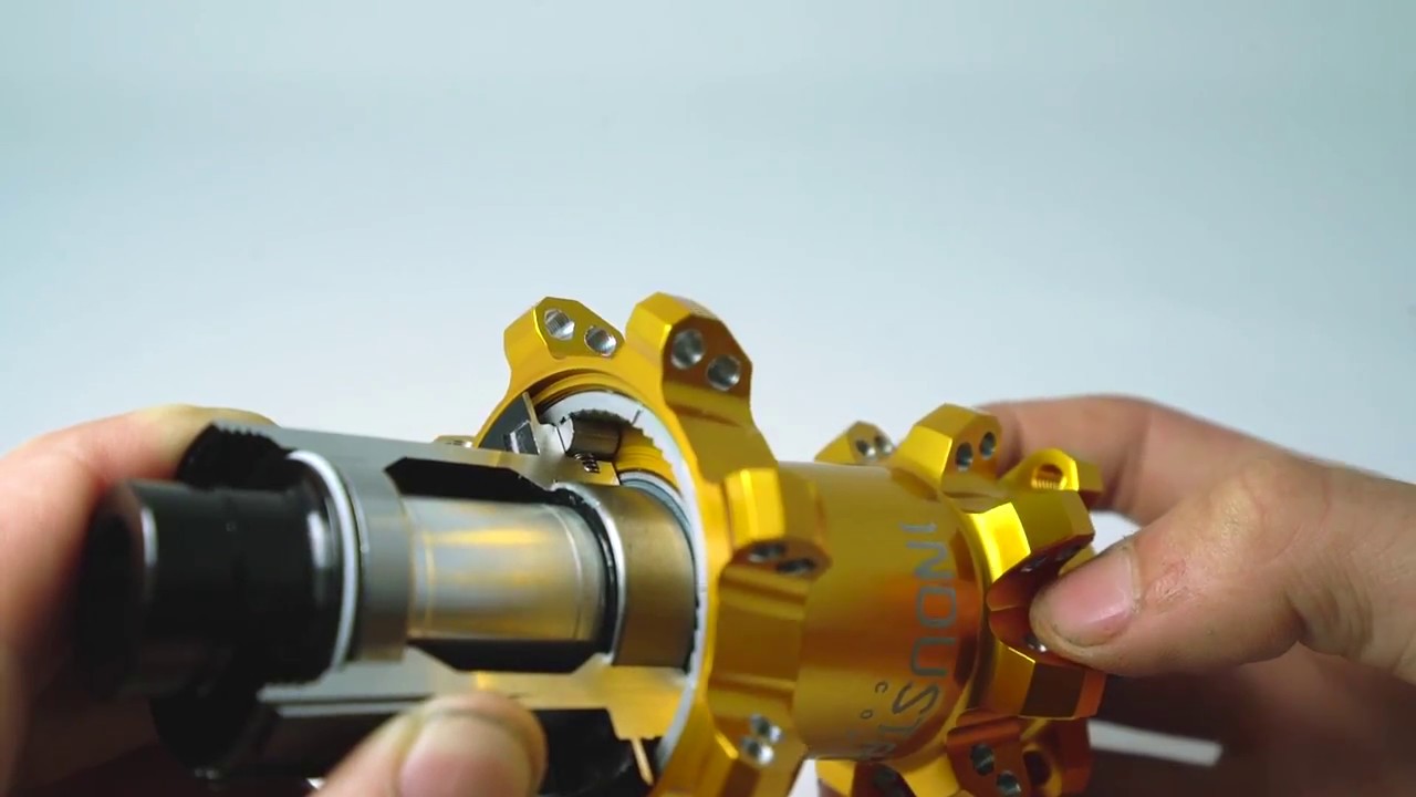 Industry Nine - Torch freehub in action