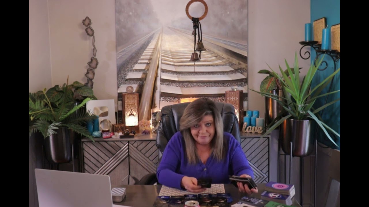 THIS CRAZY EX WON'T LEAVE THEM ALONE! BLOWING UP THEIR PHONE NON STOP/BAD LUCK IN 3'S