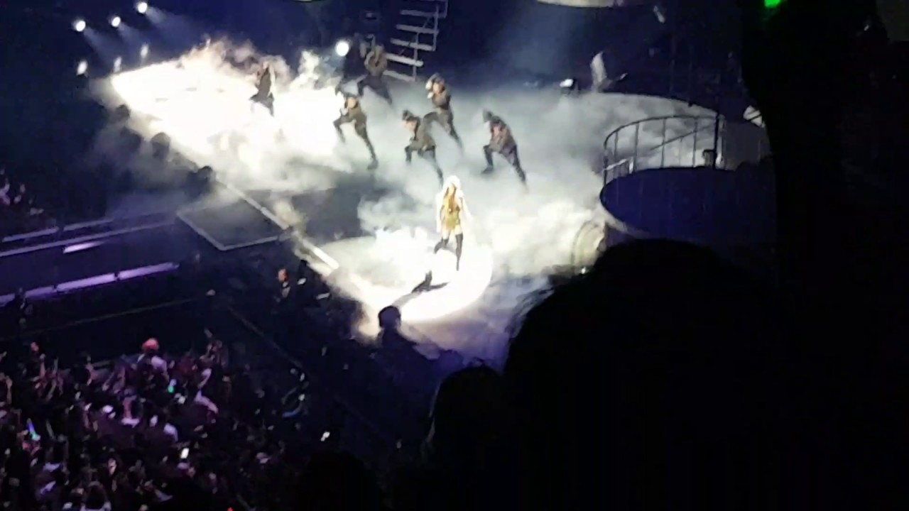 Britney Live in Manila: Opening