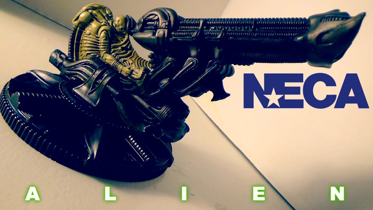 Neca Cinemachines Space Jockey Figure Review