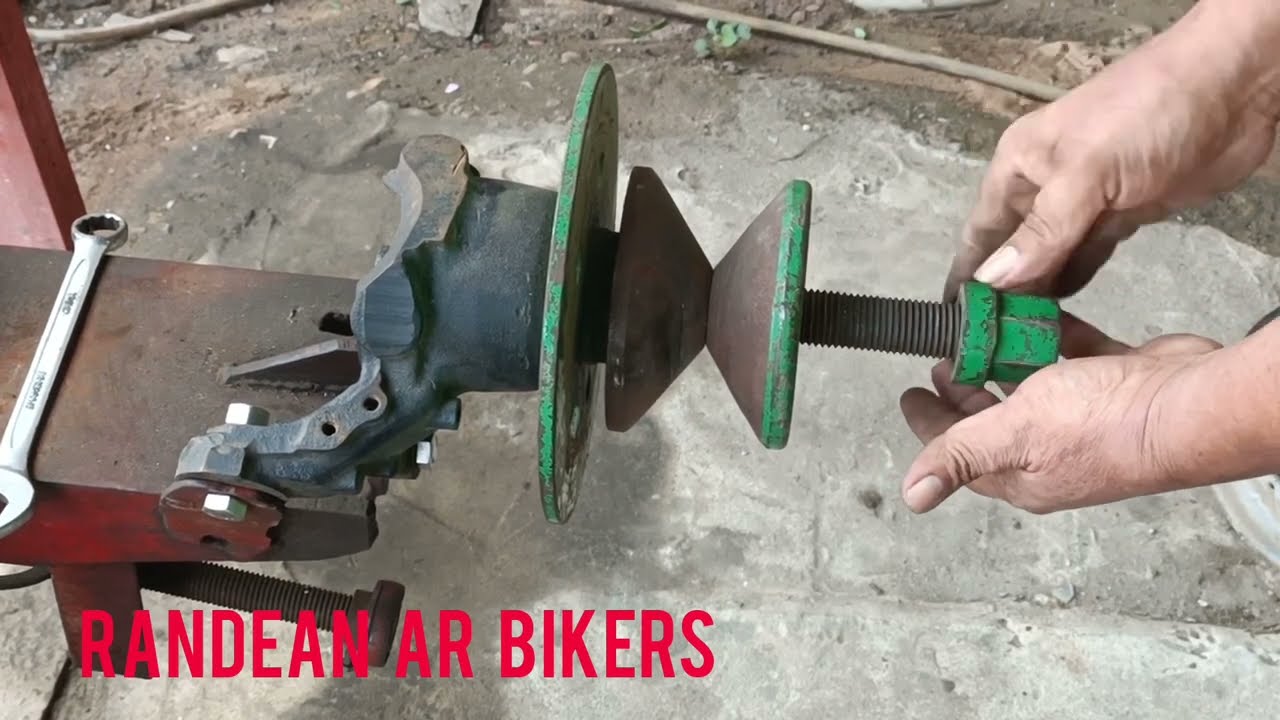 pres velg mobil dengan alat sederhana