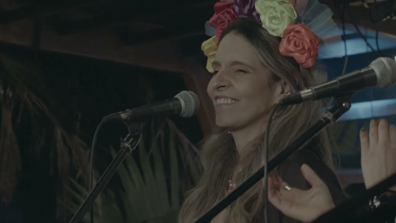 LA BIKINA- OPITAS A LA PLANCHA (COVER)
