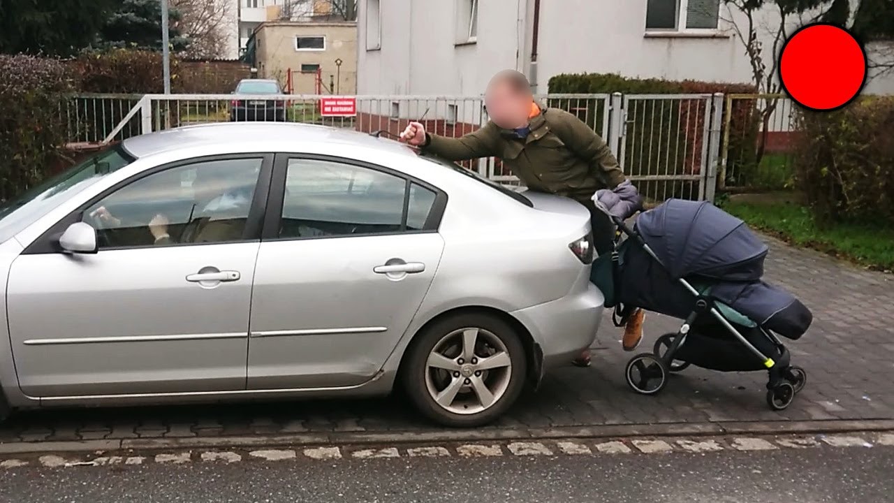 To nie m&oacute;j problem, chcesz to zadzwoń na Straż Miejską.