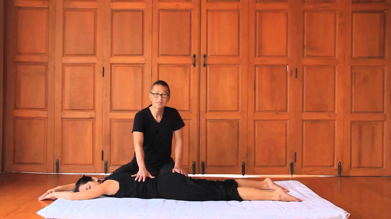 Palm over Thumb (thumb saving technique ) - Reviewing Thai Massage Techniques with Kam Thye Chow