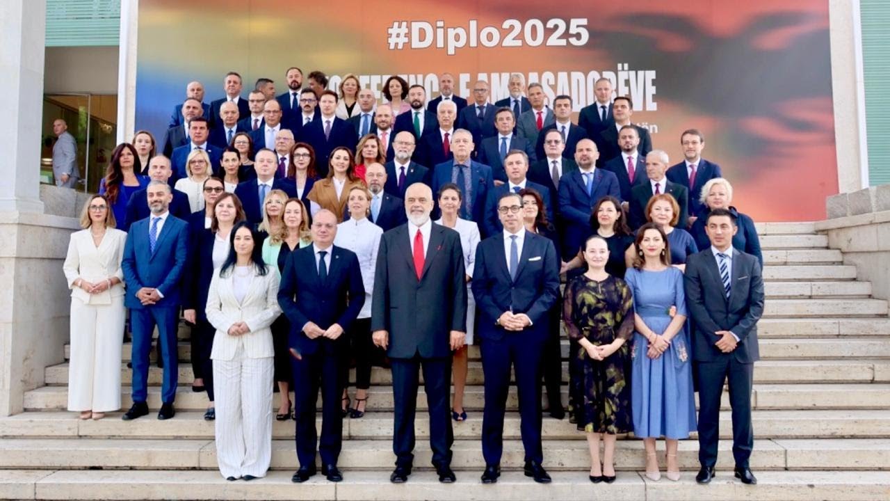 Kryeministri Edi Rama -📍Tiranë - Nis Konferenca 3-ditore e Ambasadorëve shqiptarë nëpër botë