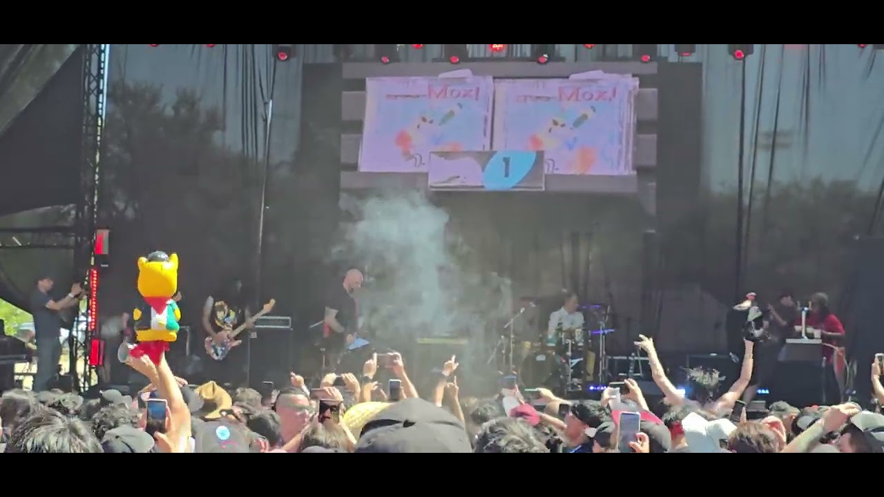 Los mox toy con caña bierfest santiago 2026