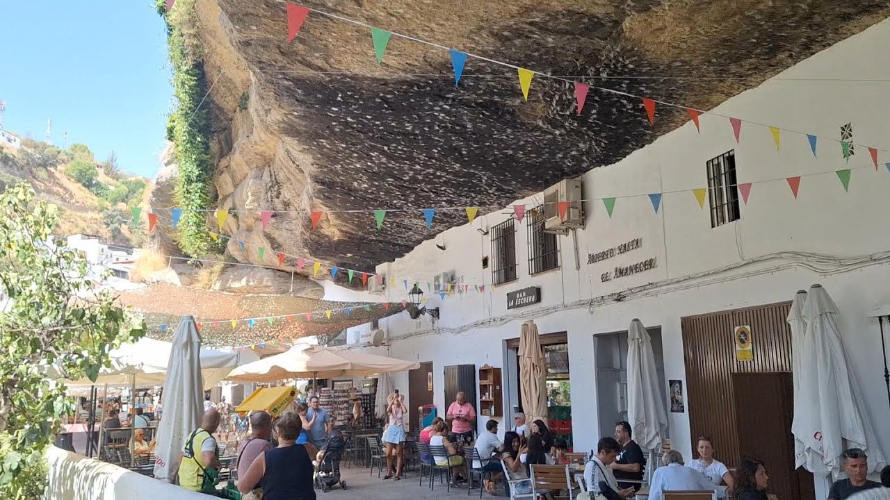 Сетениль-де-лас-Бодегас .