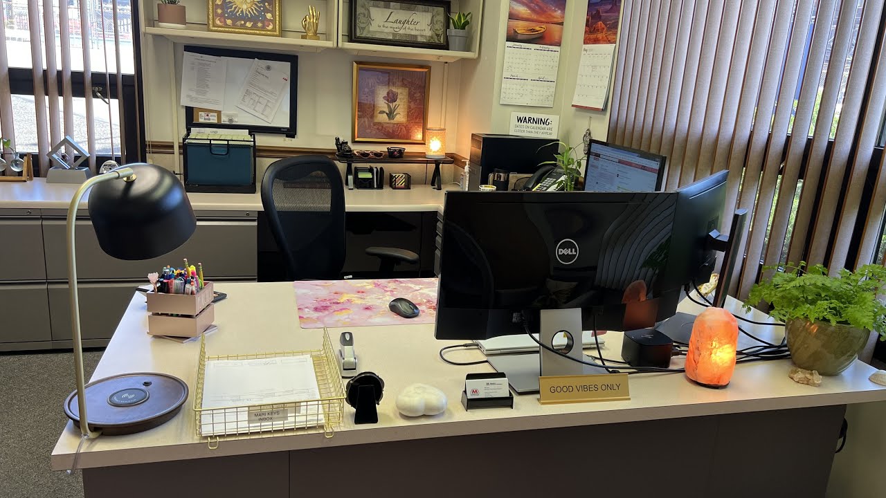 WORK OFFICE TOUR AND DECOR | DECORATING MY REAL JOB OFFICE