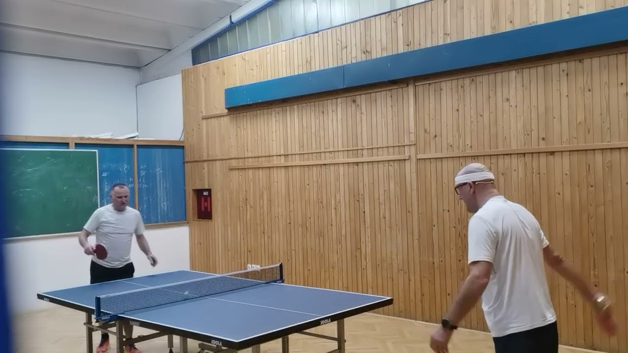 Sejo i kolege sa tenisa
