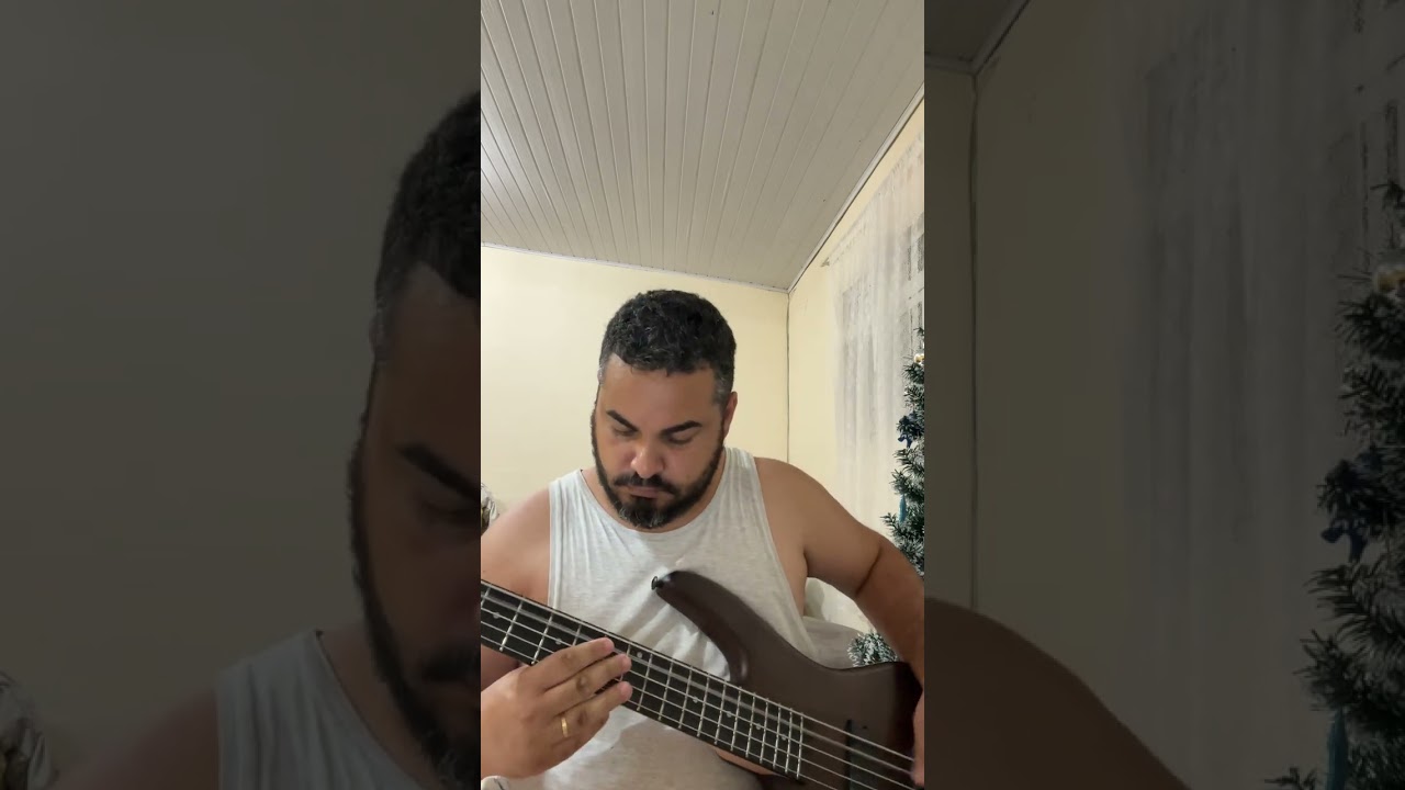 Killswitch Engage - The end of heartache Bass Cover