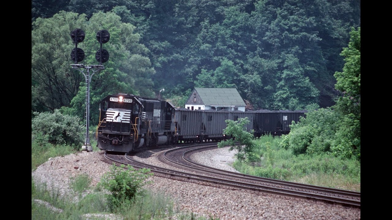NORFOLK SOUTHERN TRAINS BLUEFIELD, VA & WV JUNE 19-20, 1993