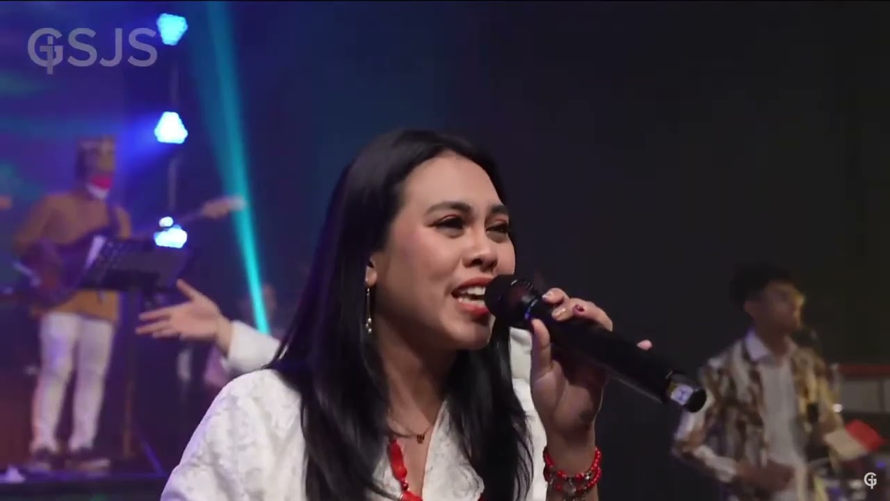 Mari Puji Tuhan, Hai Seluruh Pulau