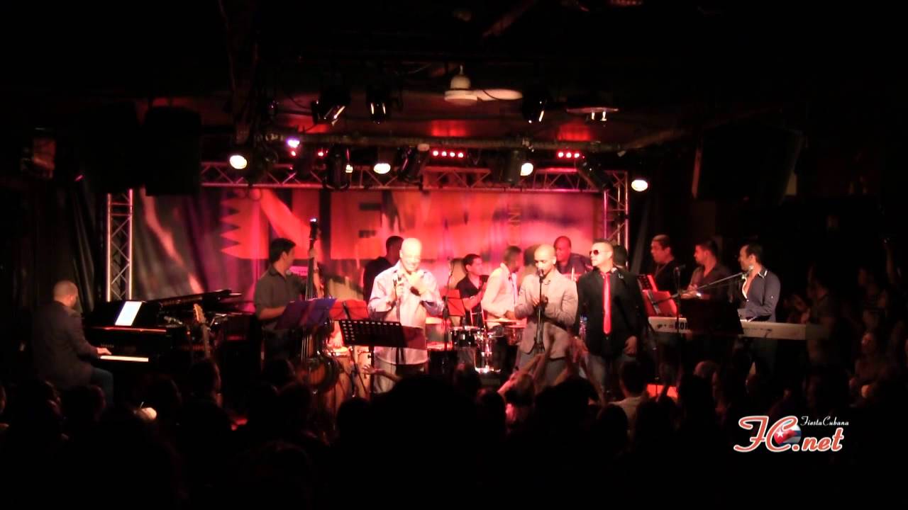 Que Te Pasa Loco - Issac Delgado y Su Orquesta