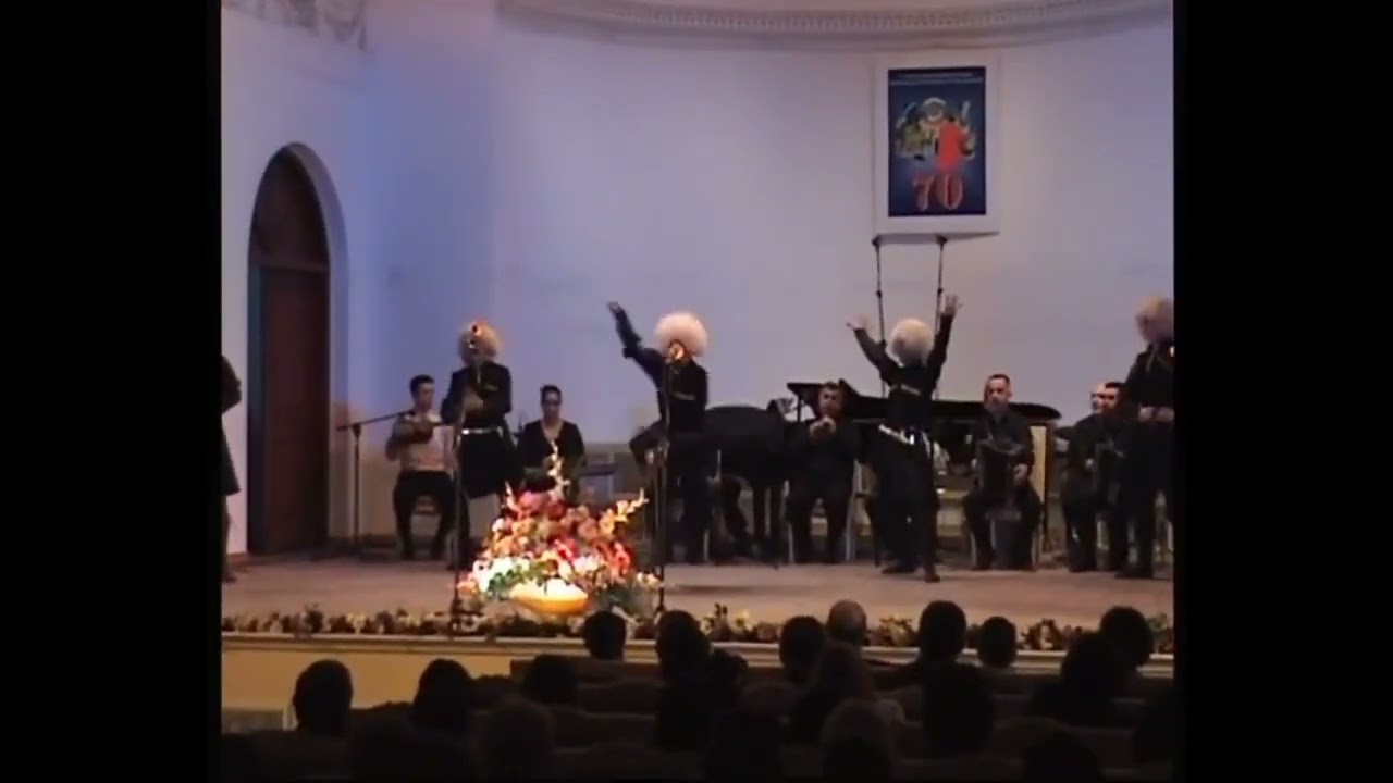 İgidlər rəqsi • Rəqsin quruluşçusu: Fərhad Vəliyev