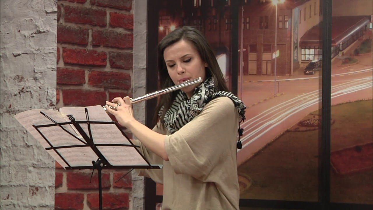 ''Pas mëngjesit në Koha'' - XHEZIRE ALITI - Flautiste