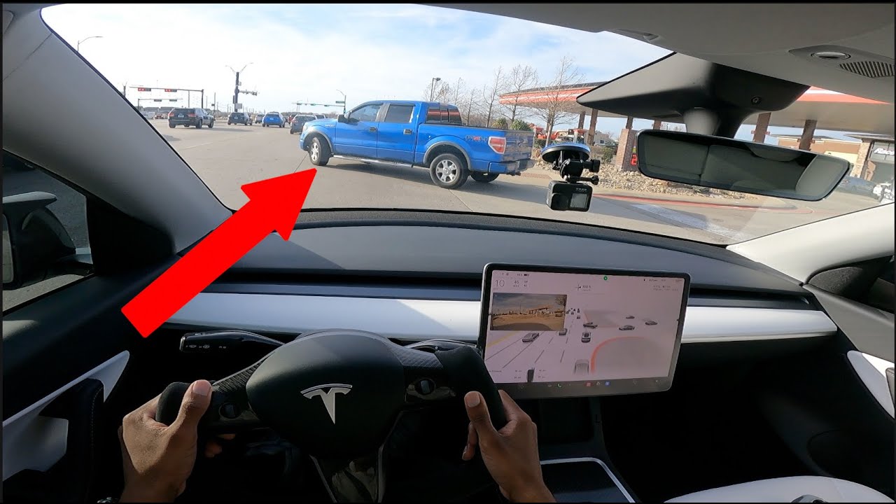 Tesla's Full Self Driving is Ready for Prime Time (Kinda) Almost Crashed!