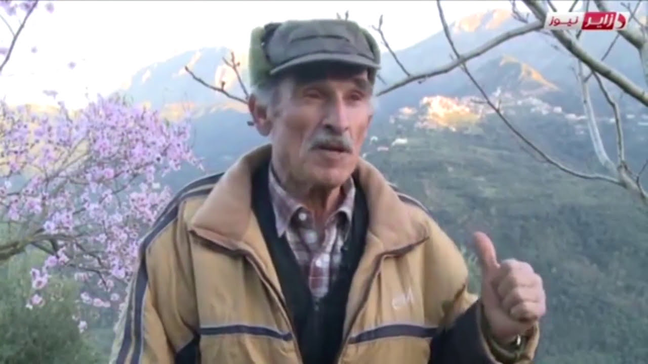 Kabylie: la parole   pour un berbère