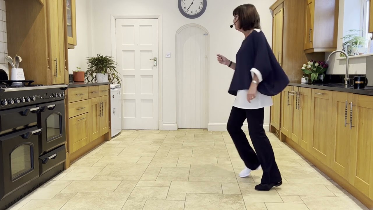 Magic Nights Line Dance Demo & Practice With Music & Instruction