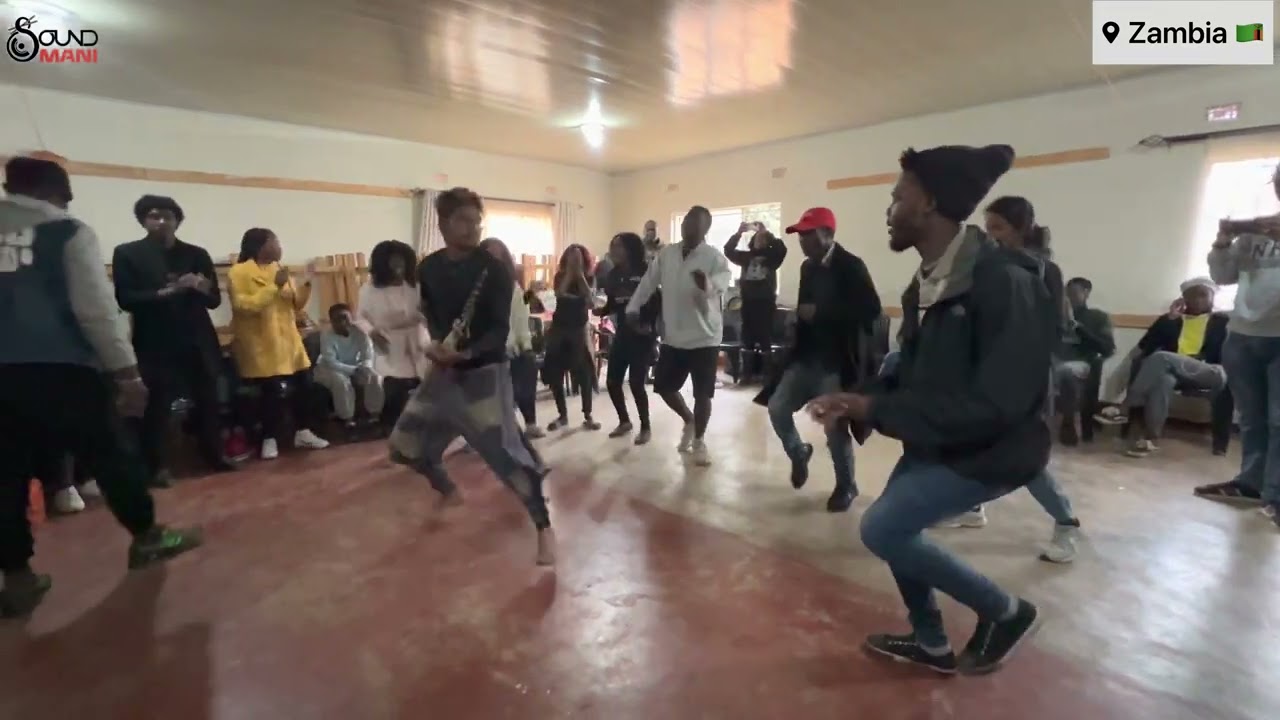 பறை இசைக்கு ஆடாத கால்கள் உண்டோ | Zambian Dancing for Parai Beats | Soundmani | 1 day class