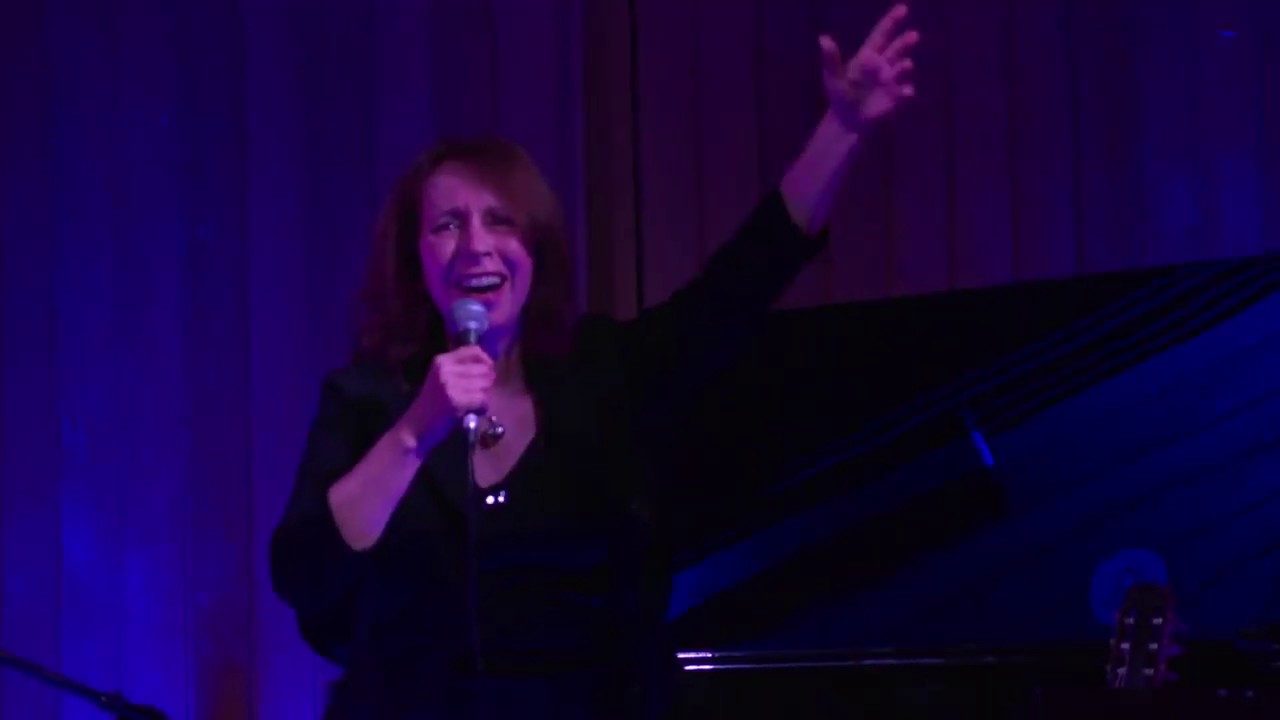 Isabel Aldunate en  Nuestro Canto   Programa Especial 40 años