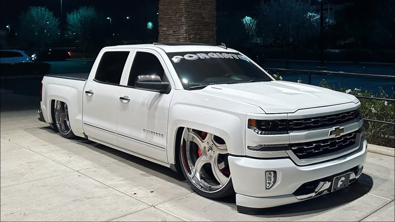 2nd Time I Ceramic Coat My 2018 Chevy Silverado Bagged On 30” Forgiatos