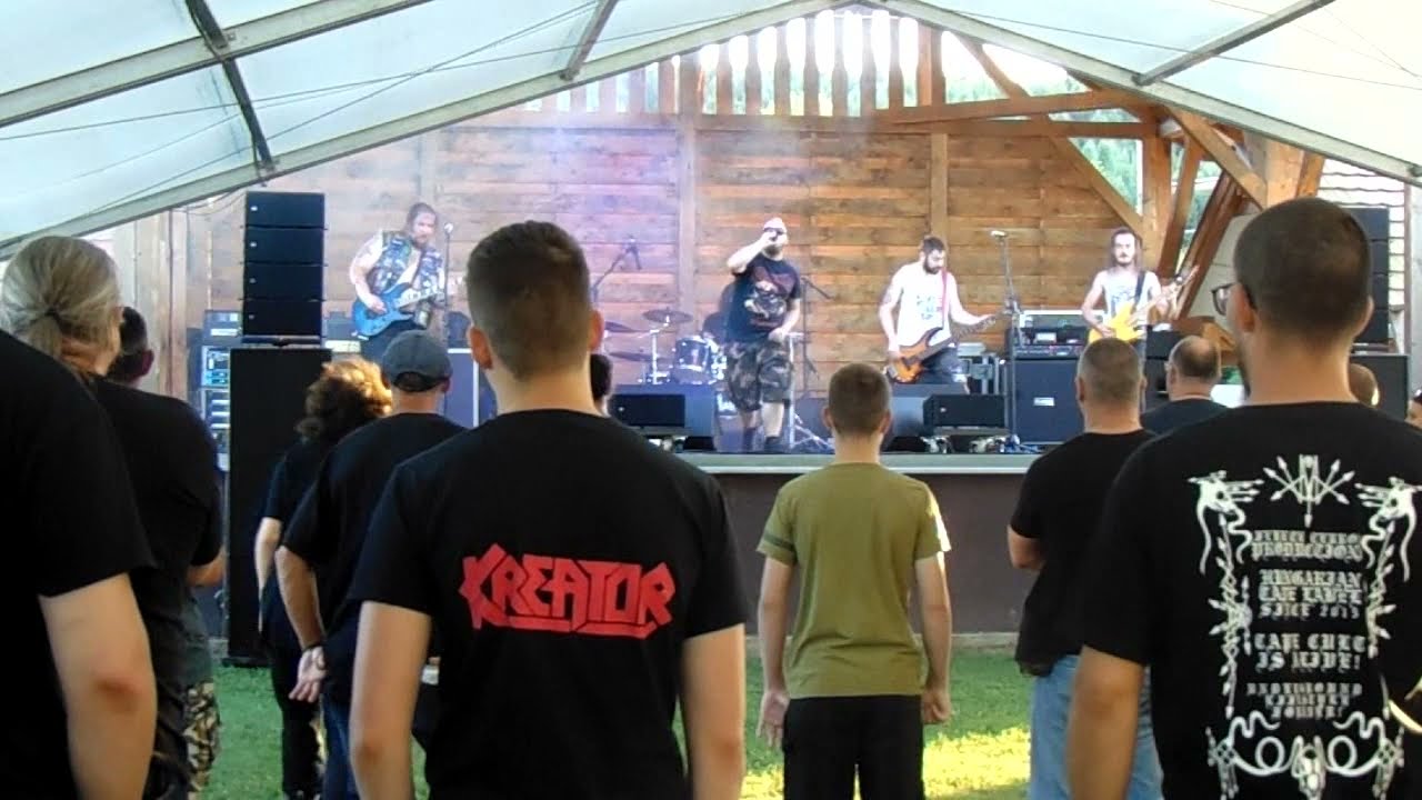 T&uuml;rb&ouml;witch - Speed Punk Thrash (live)