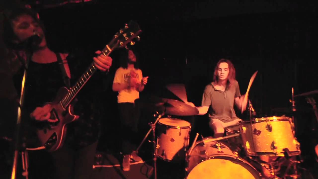 Mink Mussel Creek Live 20.3.11 Preview