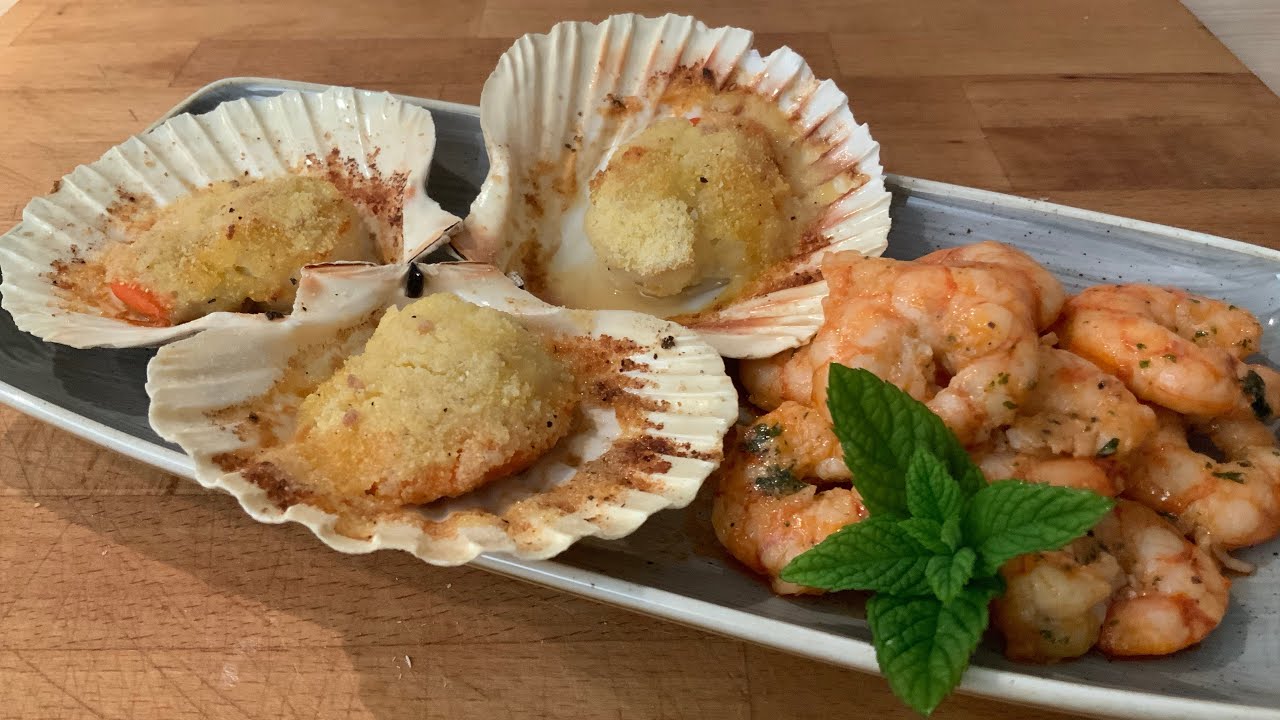Capesante gratinate e gamberoni saporiti