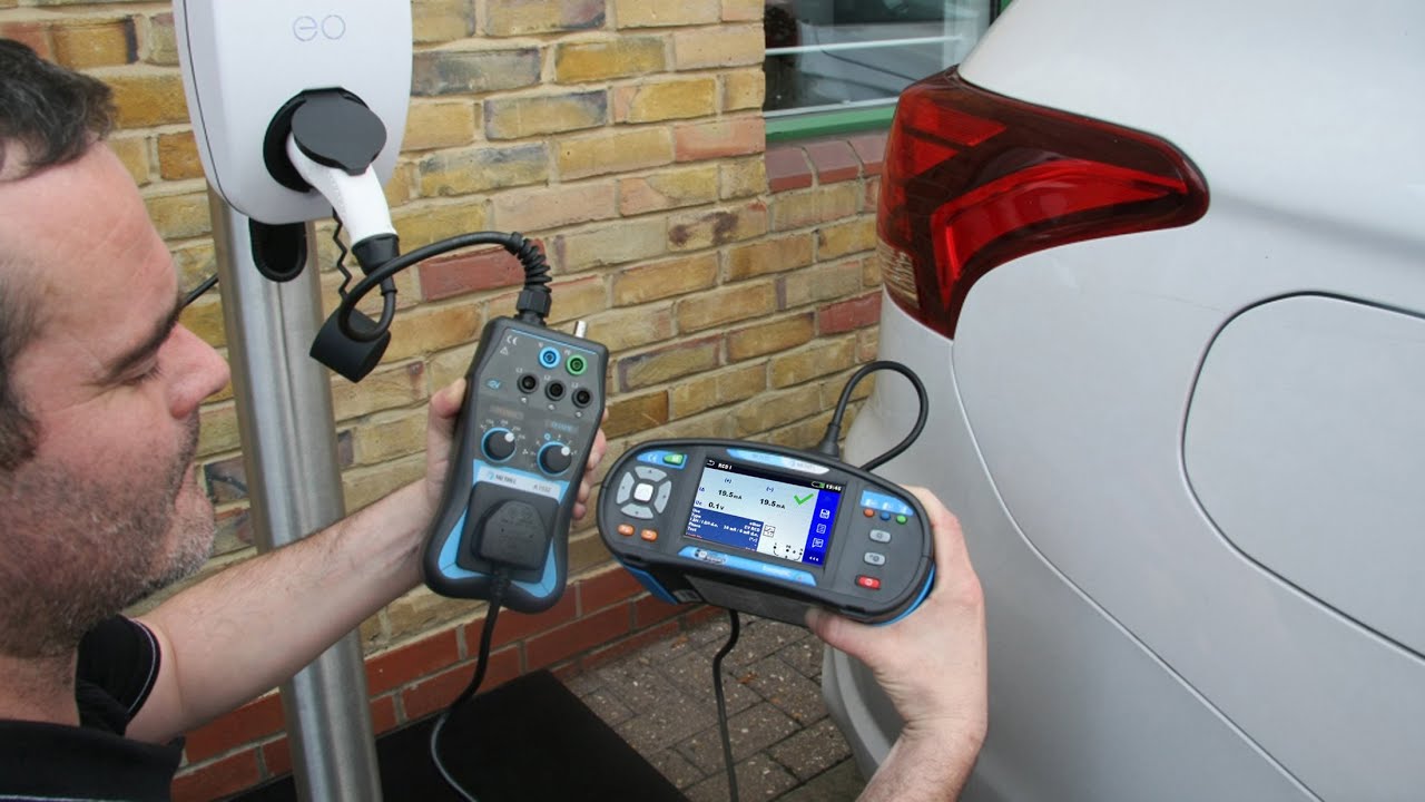 Testing a vehicle charging station (EVSE) with Metrel