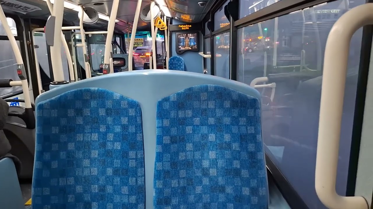 *THRASH* Arriva London VDL DB300/Wright Gemini 2 LJ59AEL DW239 | Service 66