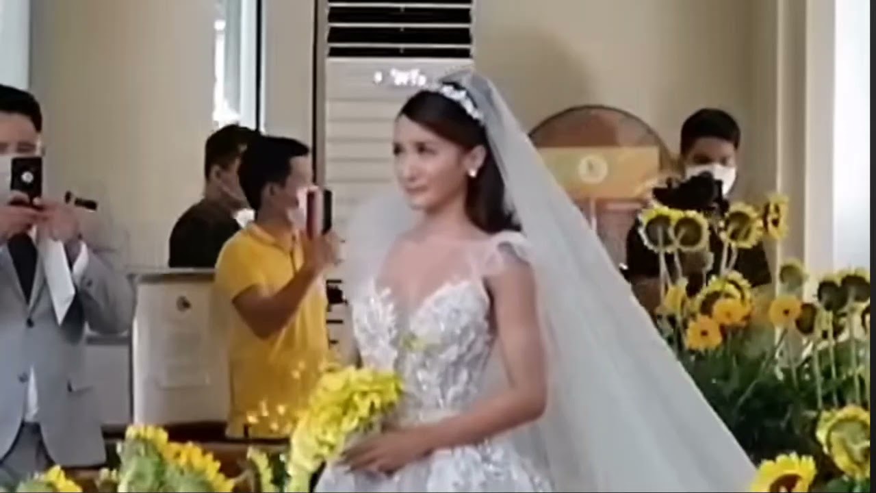 Jona Viray sings on Kris Bernal Wedding