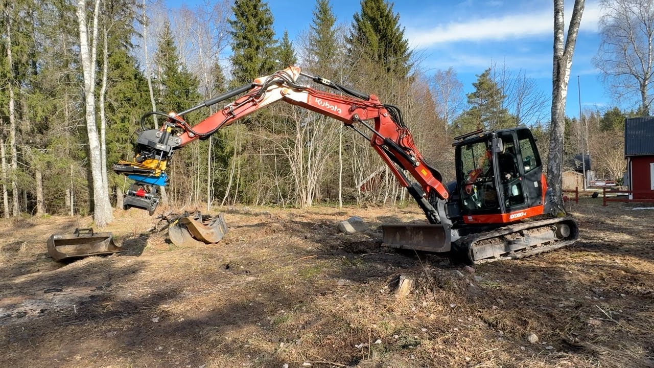 Köp Grävmaskin Kubota KX080-4 på Klaravik