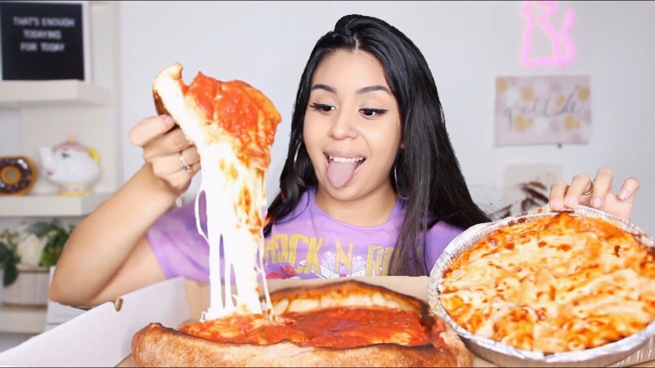 CHICAGO DEEP DISH PIZZA + BAKED ZITI MUKBANG!