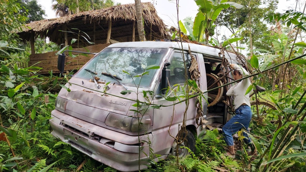 Genius girl's challenge: FULLY Restoration ISUZU FARGO car abandoned for 30 years In House Abandoned