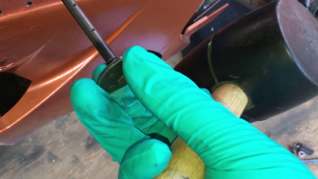 Secondary throttle shaft removal on my gixxer