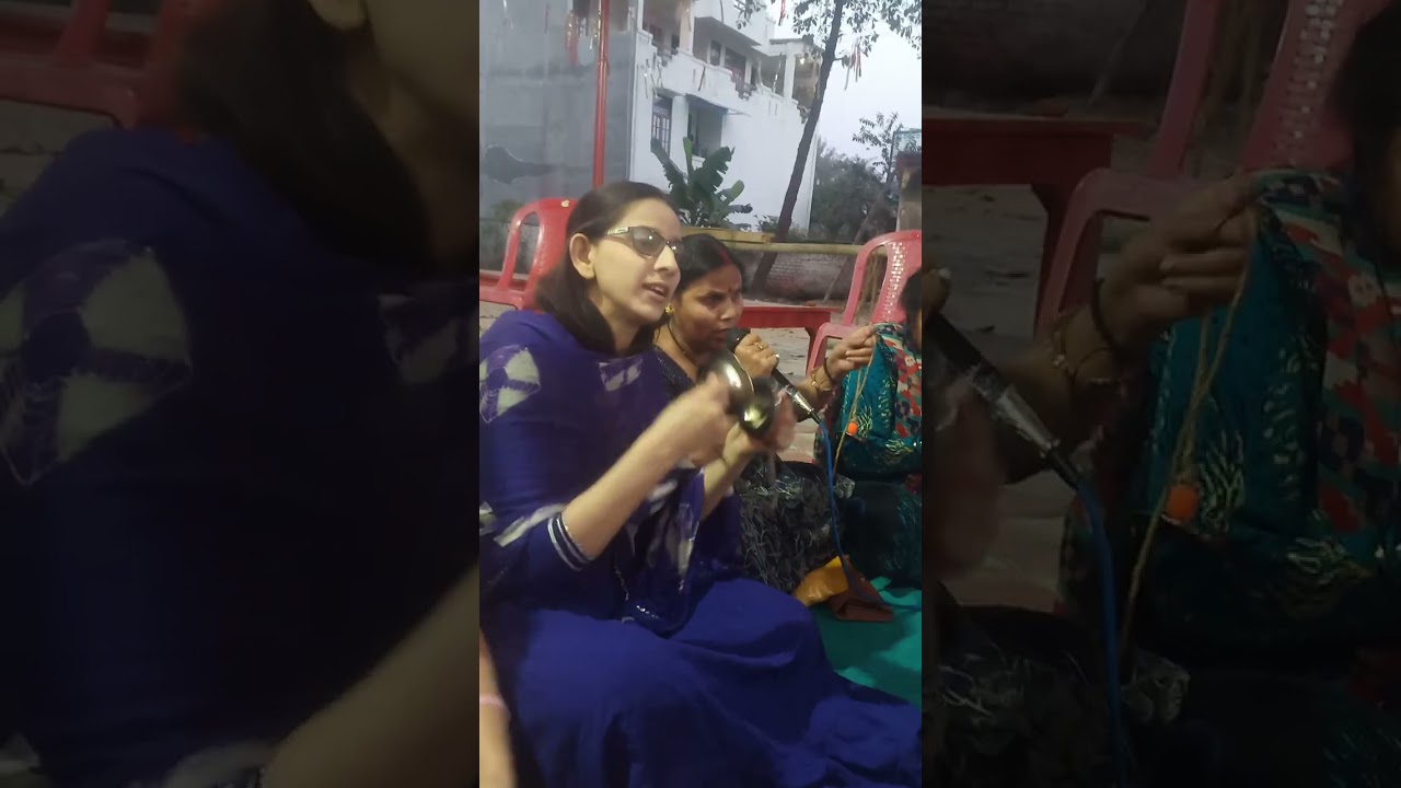 मंदिर में उड़े रे गुलाल गुलाबी रंग प्यारा लगे 
