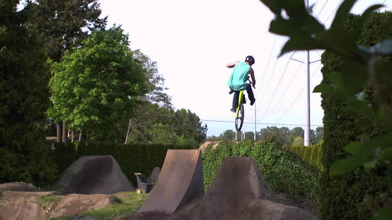 Brendan Howey Yardwork