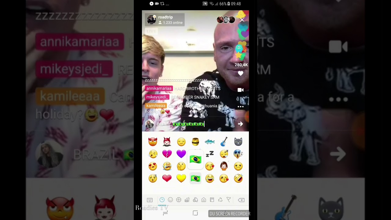 Andy Fowler and Blair LIVE.LY | 09.07.17 (Andy sings 3000)