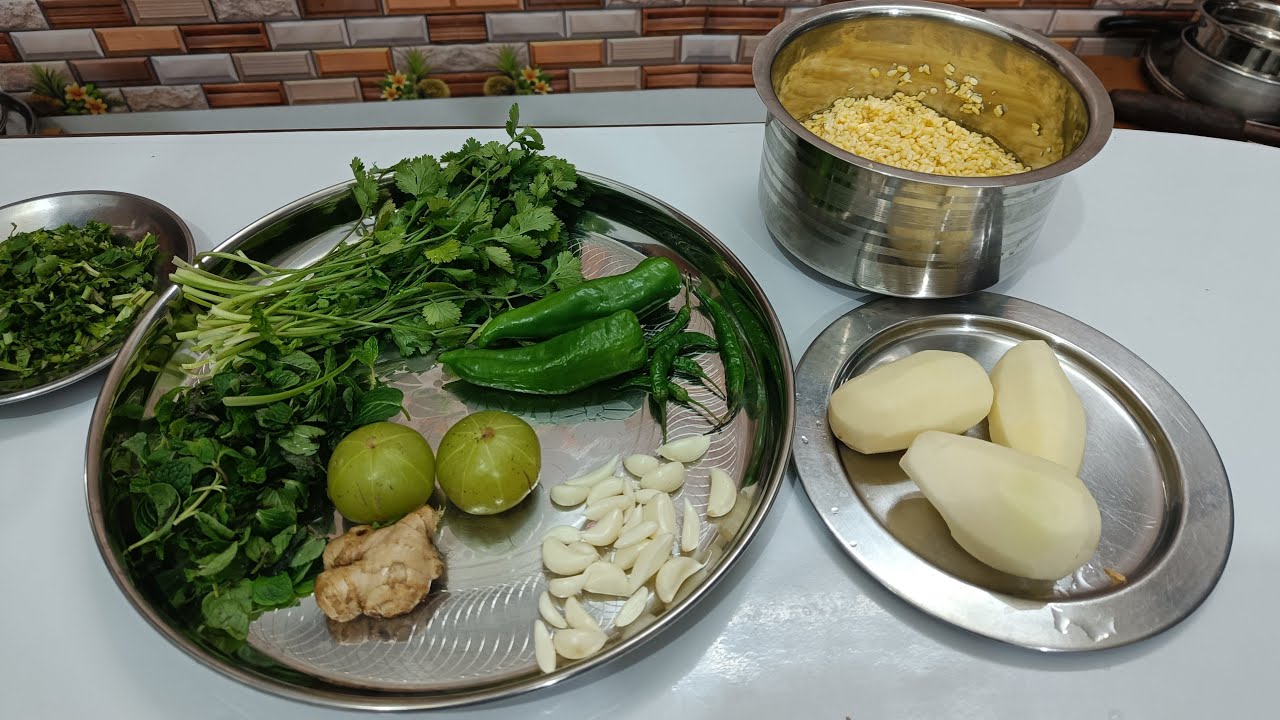 hello doston Live 🔴 mein banaenge dahi gujiya, aalu chawal sev recipe ||