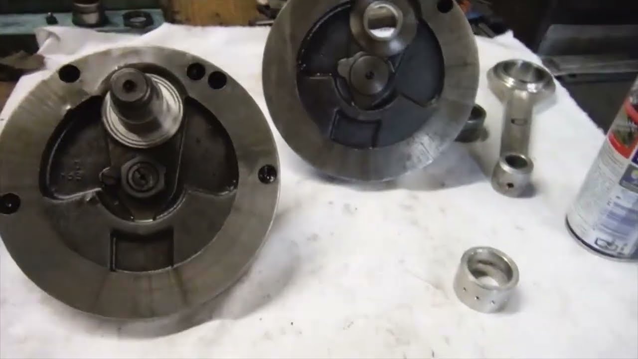 Royal Enfield 500 Indian Bullet crank check and reassembly discussed.