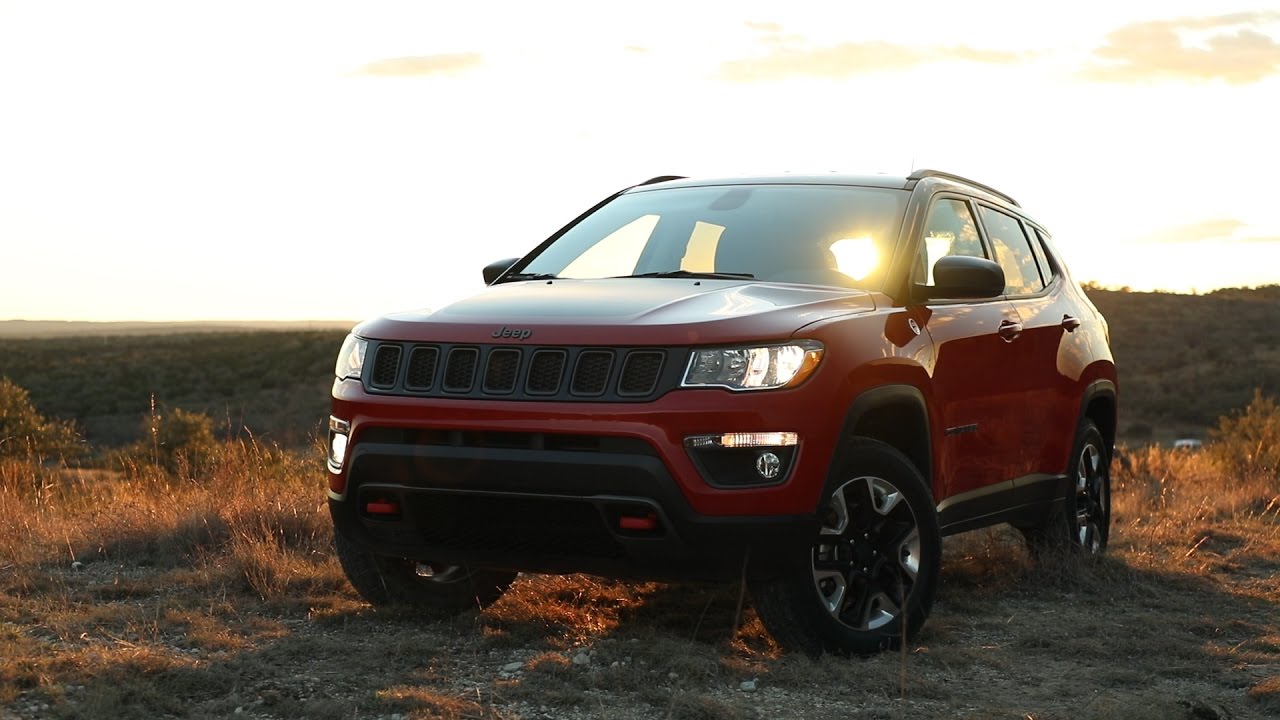 2017 Jeep Compass Trailhawk Running Footage