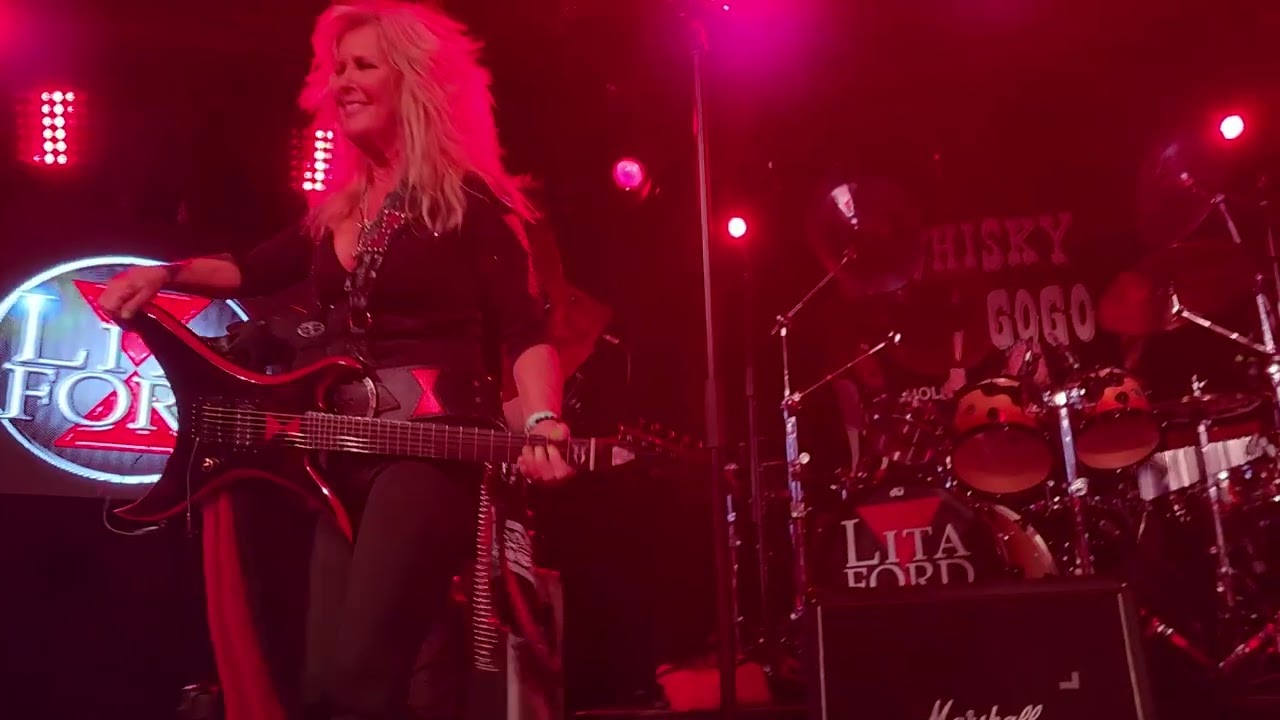 LITA FORD!.GOTTA LET GO/LARGER THAN LIFE!.At The Whisky A Go-Go In Hollywood,Ca.!.10-10-25!🎶🔥👄💅🤘