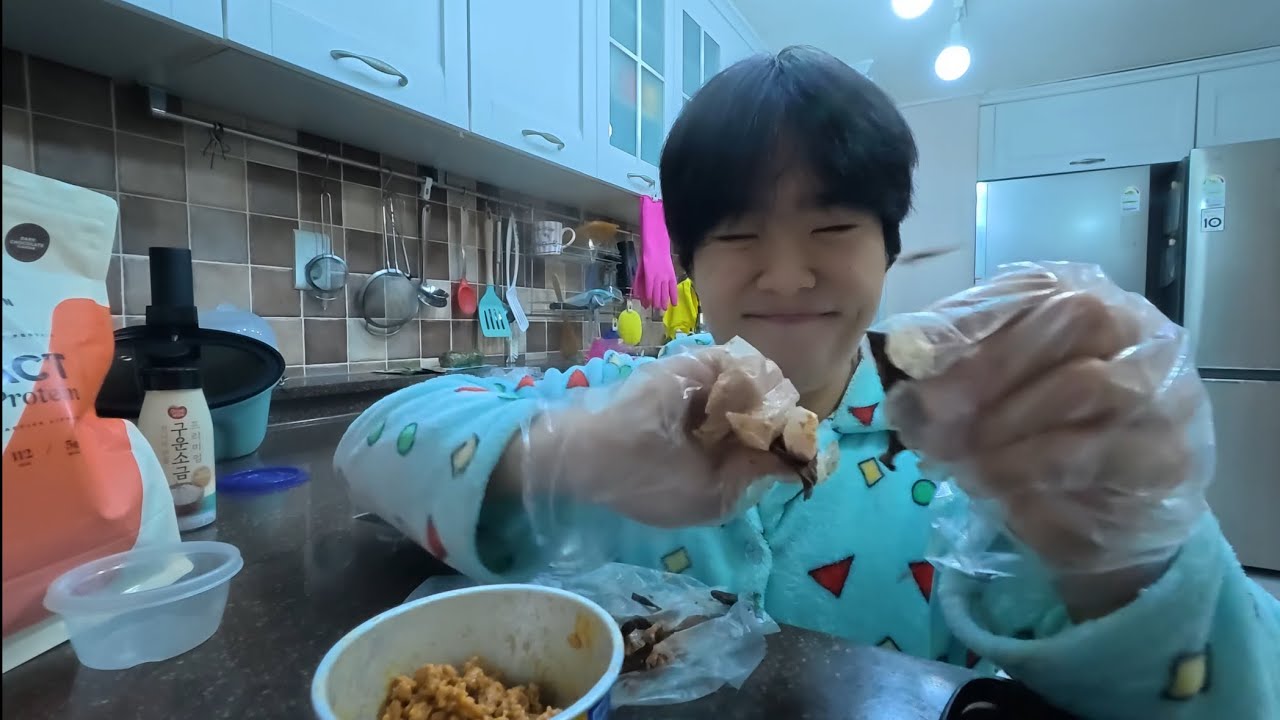 두쫀쿠 만들다가 굉장한걸 만들어버렸다