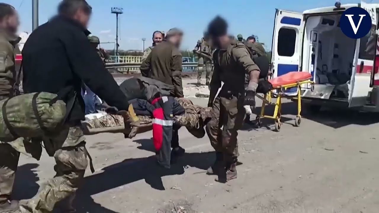 Nuevas imágenes de soldados rendidos en Azovstal: Rusia afirma que ya son más 900