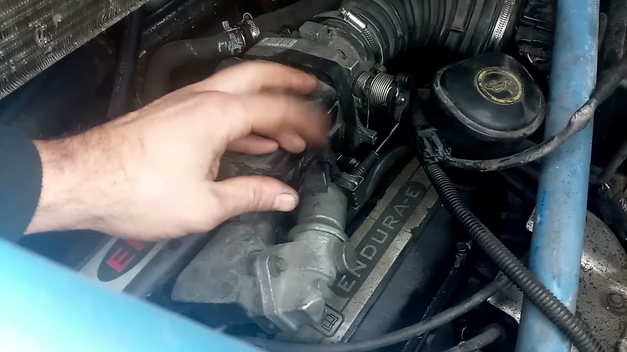 Откуда берется бензин в масле ??? 😮