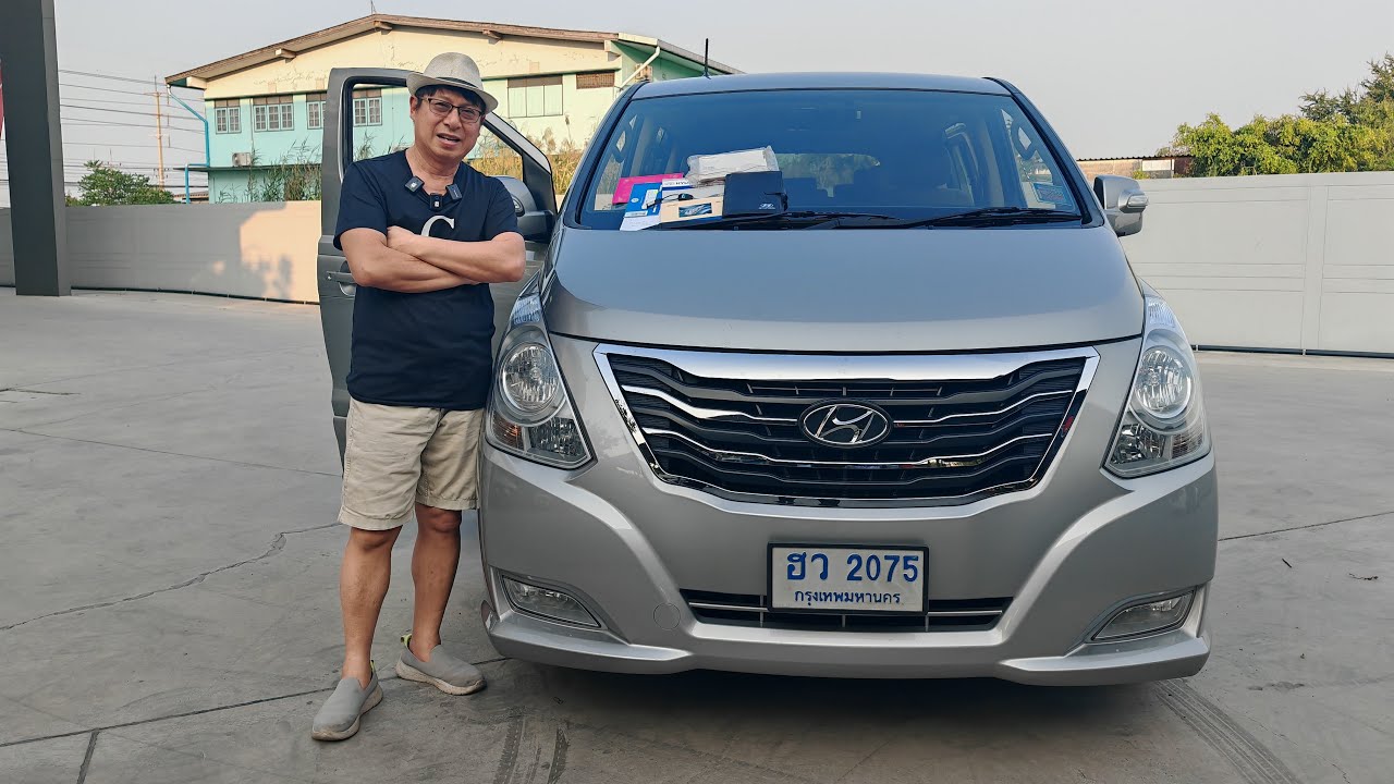 HYUNDAI​ H1 2.5​ELITE​ ปี 16​ ไมล์     140,000​ กม. ราคา 588,000 บาท โทร. 087-757-5757 087-767-6767​