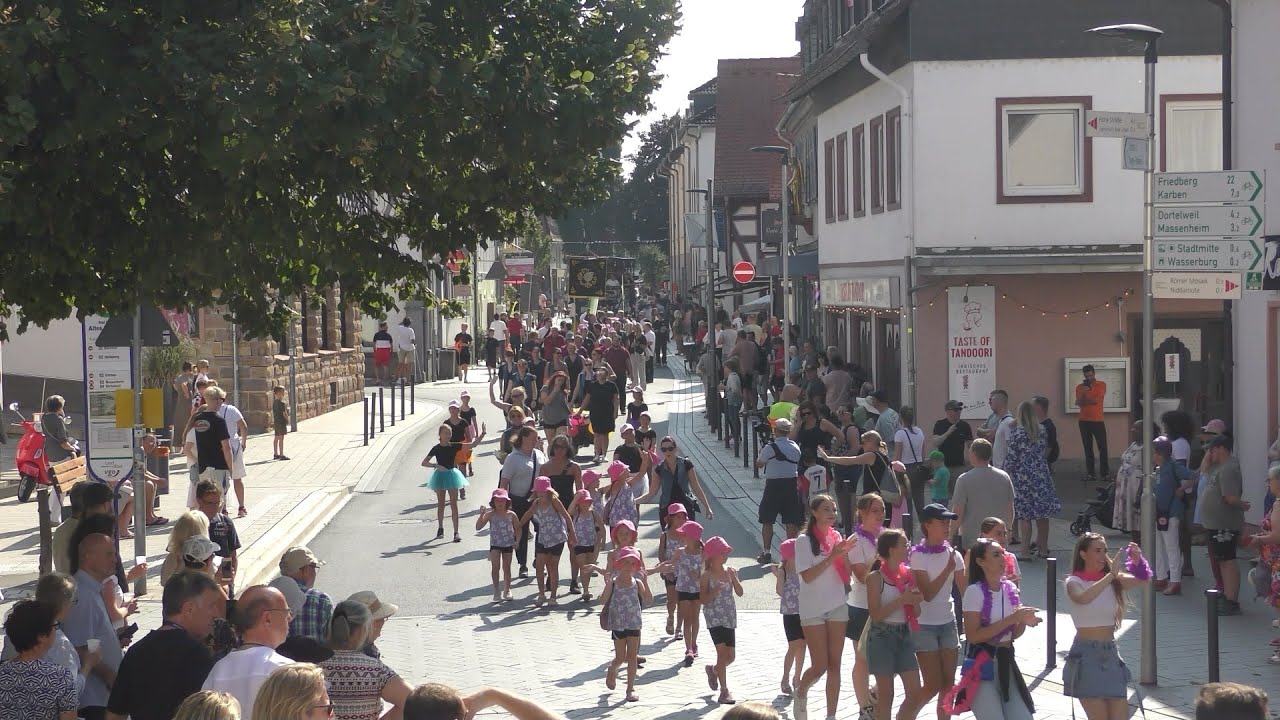 Bad Vilbel Markt 25 der Festzug