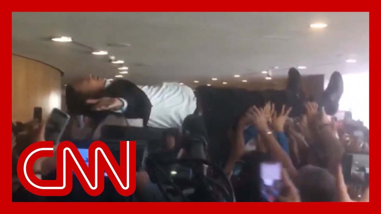 Andrew Yang is riding a wave of support. Literally.
