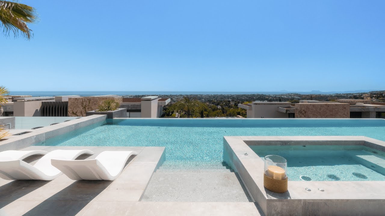 10.995.000€ La Quinta Marbella Villa 6 Beds DV3437